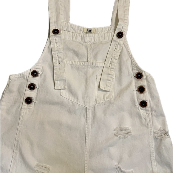 Easel Lose Fit White Denim Overalls - Picture 6 of 6
